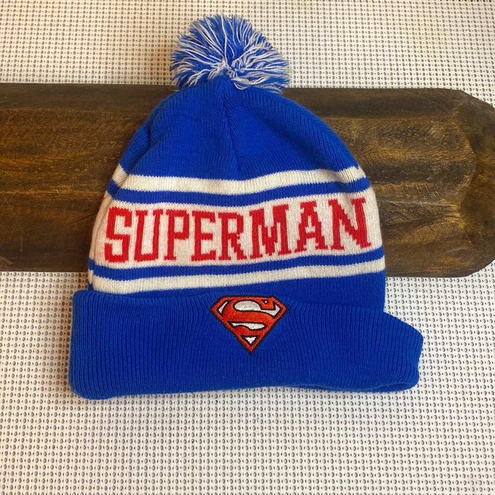 DC Comics Superman Pom Pom Beanie